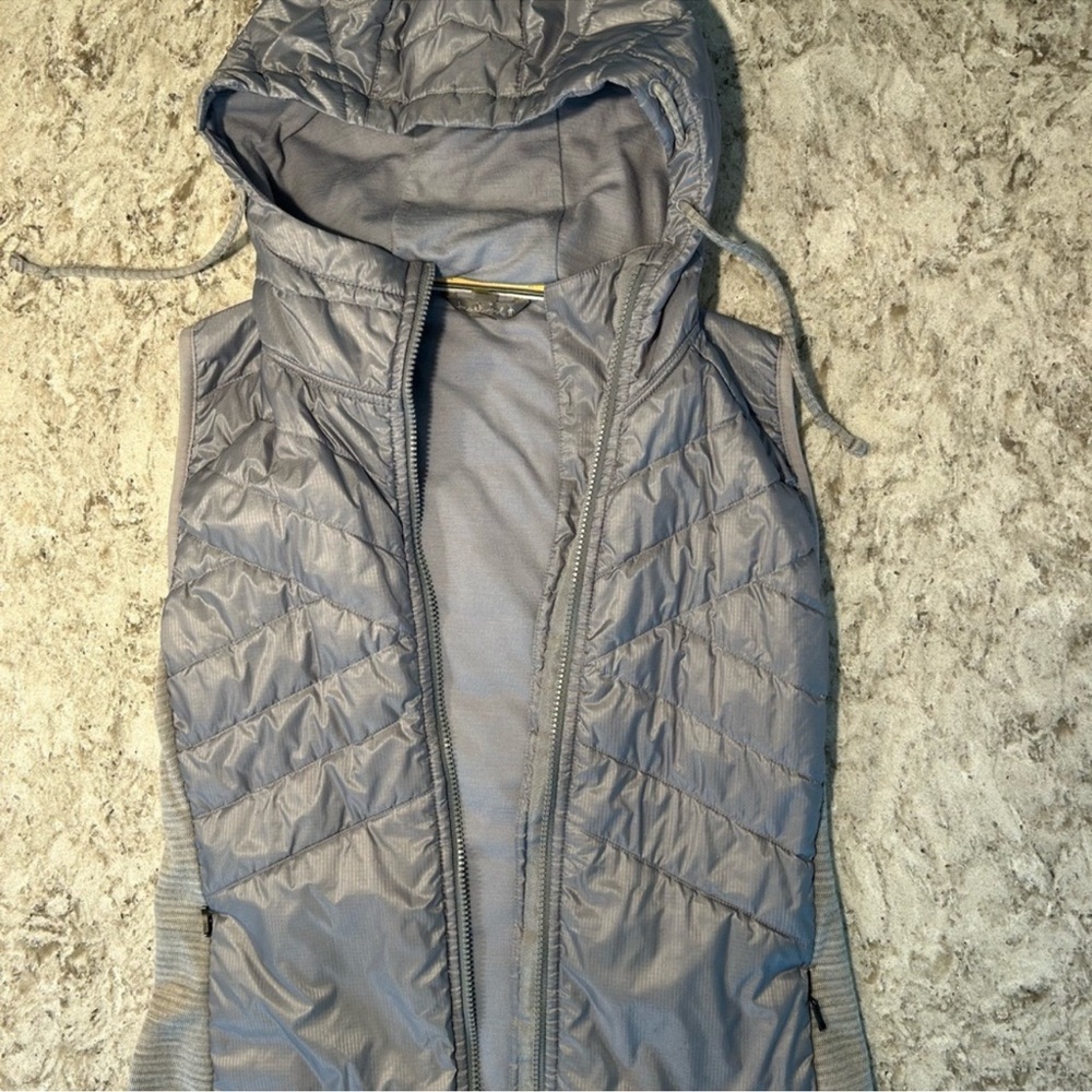 Smartwool puffer hooded vest